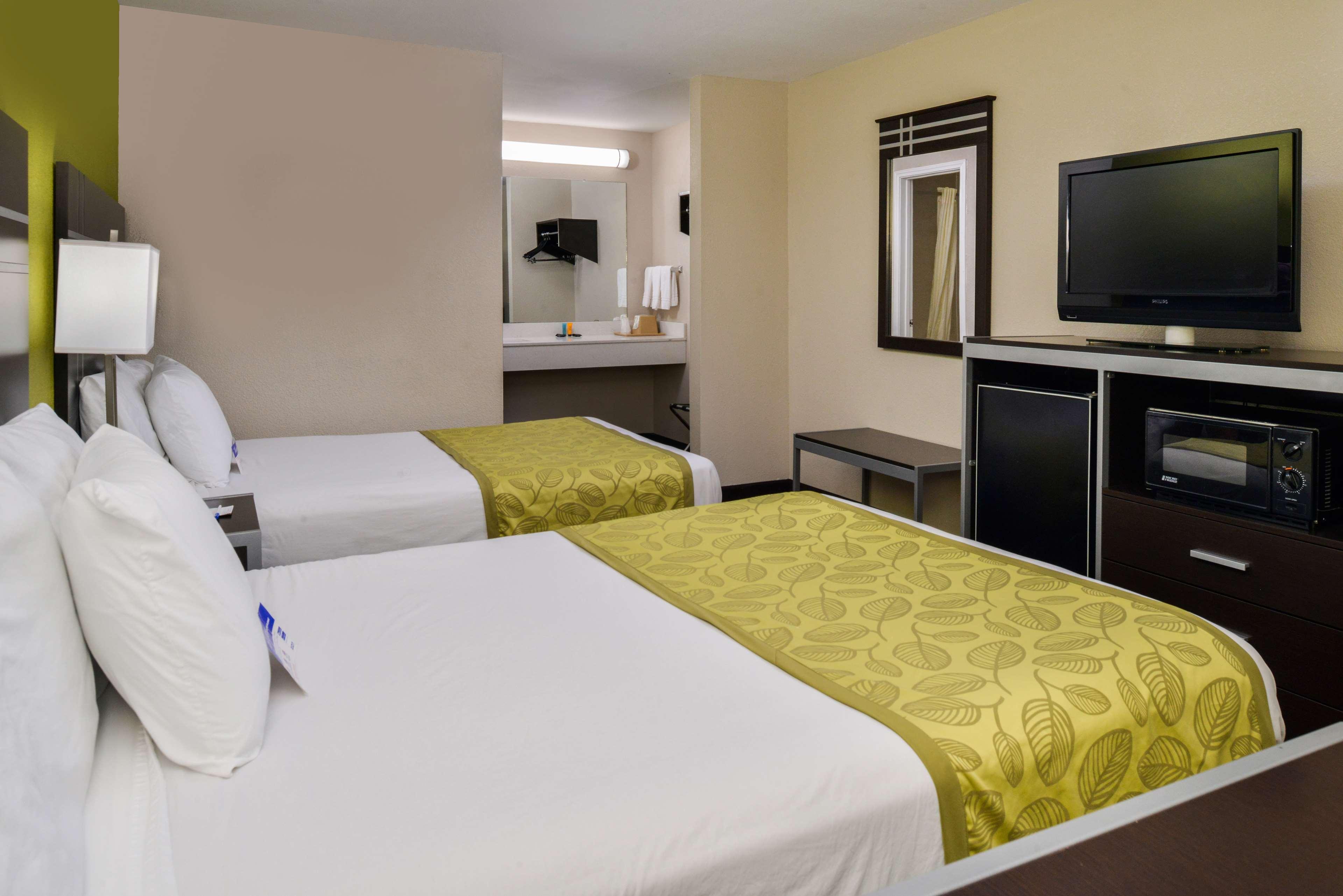 Otel Americas Value Pasadena